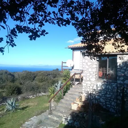 펜션 Andraclos House